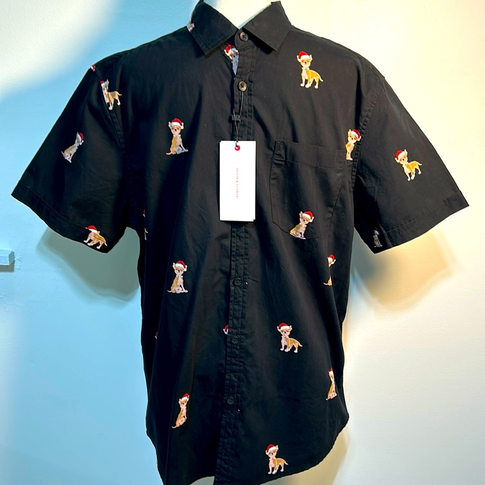 DENIM & FLOWER Ricky Singh Men’s LG Chihuahuas/Santa Hat Black Button Up Shirt